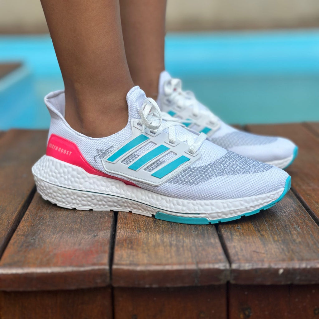 Adidas Ultraboost 21